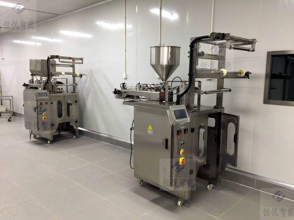 酱料自动包装机400U 酱料自动包装机400U